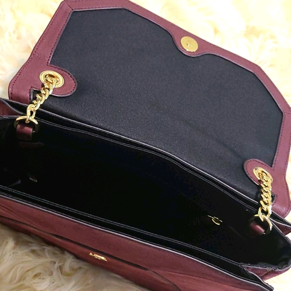 ❌SOLD❌Vince Camuto Chain Shoulder Bag - Picture 3 of 8